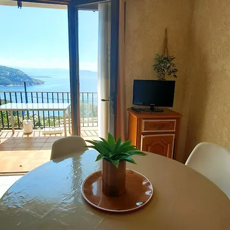 Aria * Cargèse